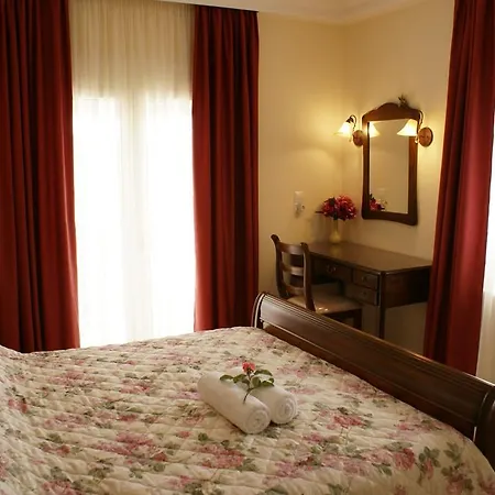 Ξενοδοχείο με διαμερίσματα Suites Πέρδικα