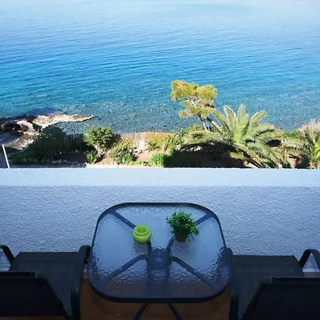 Ξενοδοχείο με διαμερίσματα Suites Πέρδικα